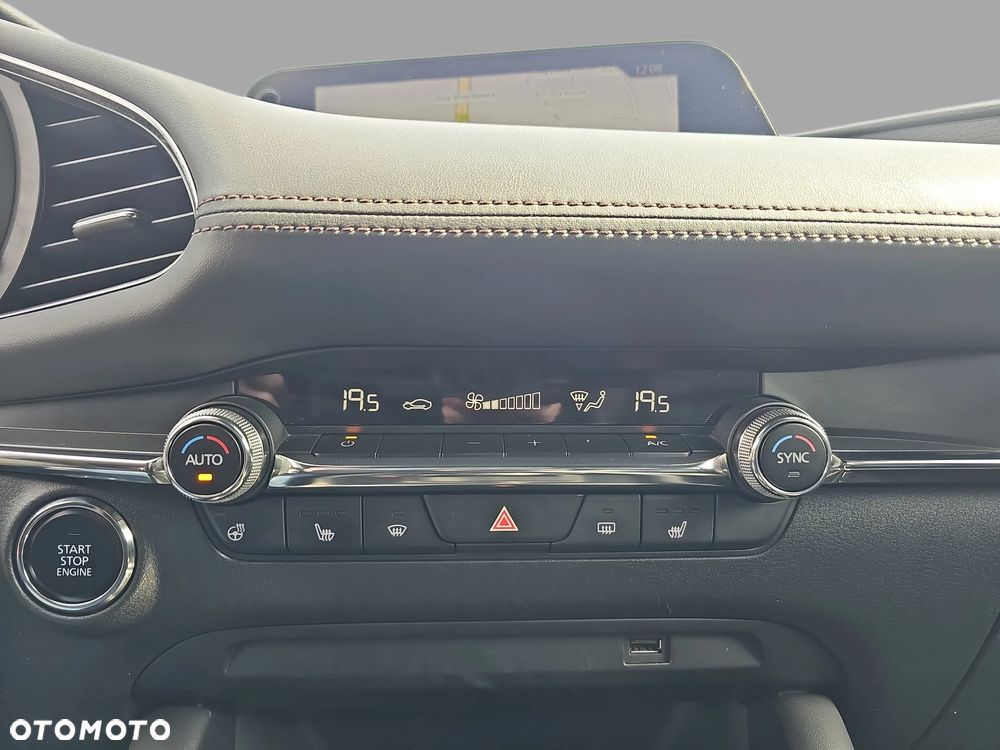 Mazda 3 2.0 mHEV Hikari - 20