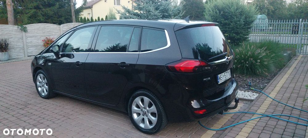 Opel Zafira 2.0 CDTI Cosmo - 4