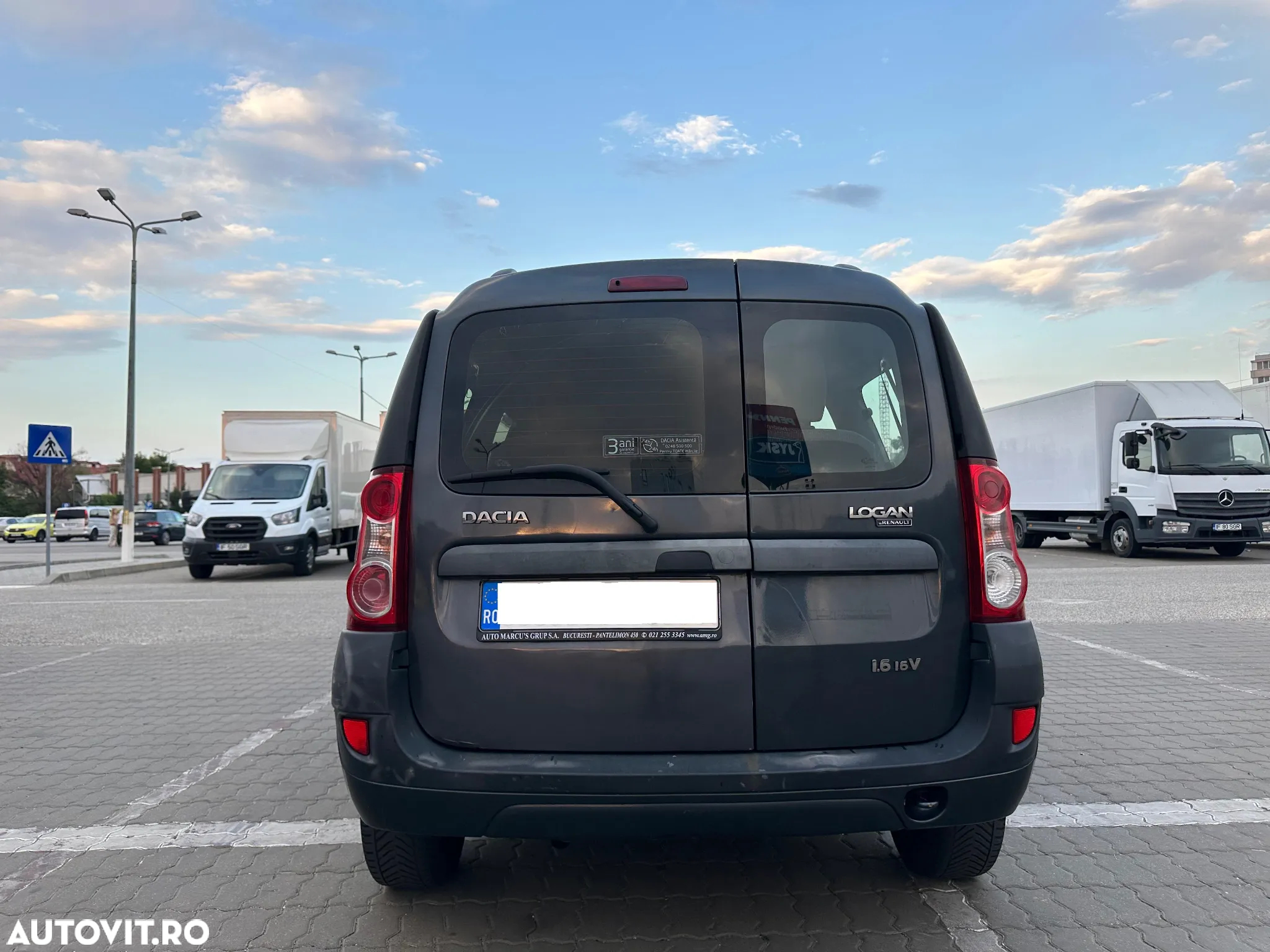 Dacia Logan 1.6 16V Laureate - 5