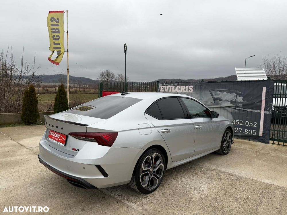 Skoda Octavia 2.0 245 TSI DSG RS - 17