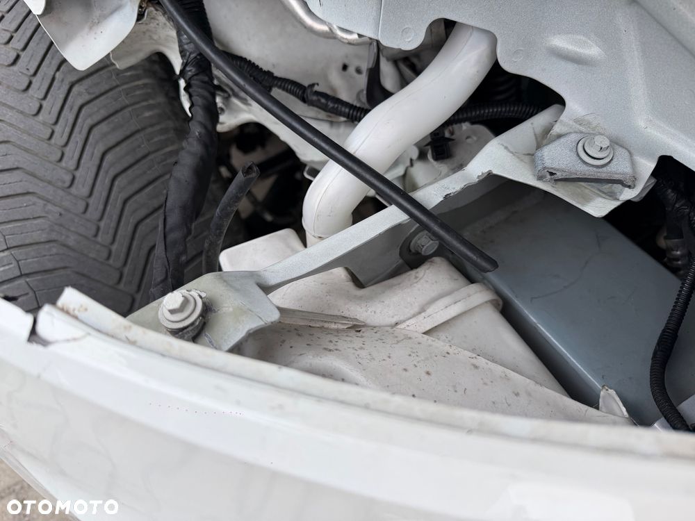 Volvo XC 40 - 34