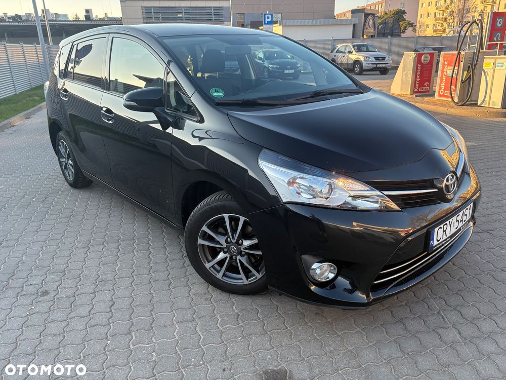 Toyota Verso 2.0 D-4D 5-Sitzer Executive - 1