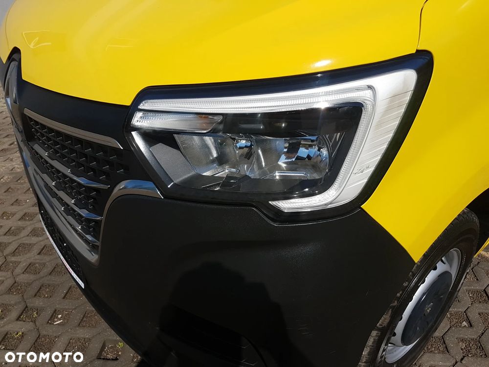 Renault MASTER KONTENER 8EP 4,21x2,23x2,23 KLIMA KRAJOWY MANUAL  6-BIEGÓW DMC 3500 KG - 32