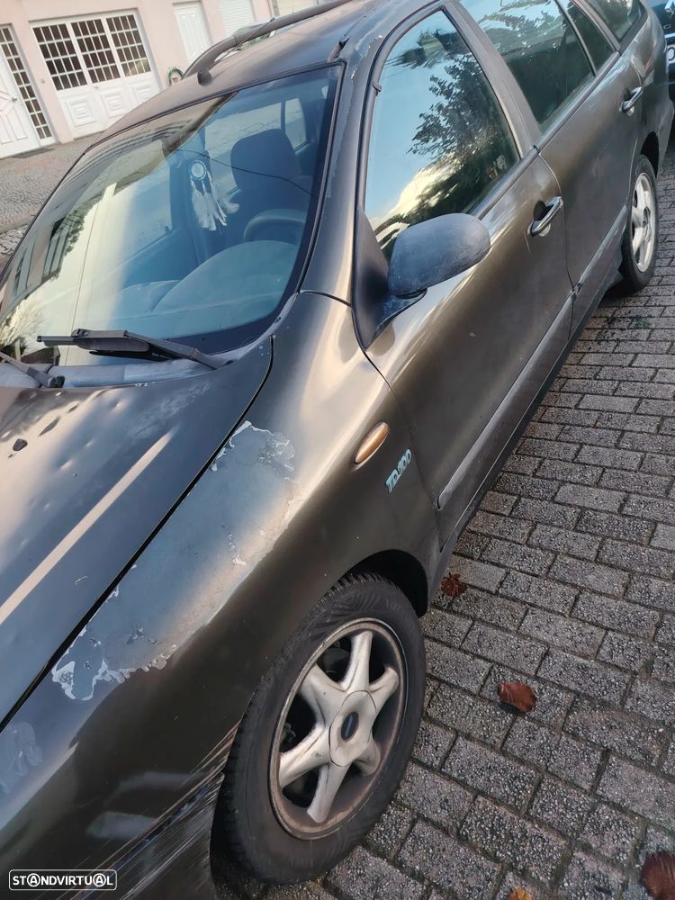 Fiat Marea Weekend 100 TD HLX - 2