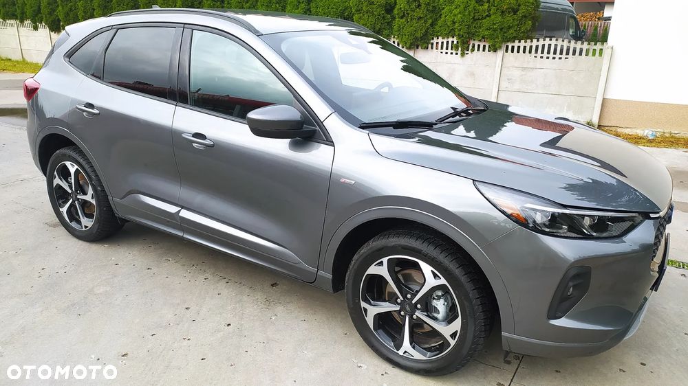 Ford Escape 2.0 EcoBoost AWD Titanium - 16