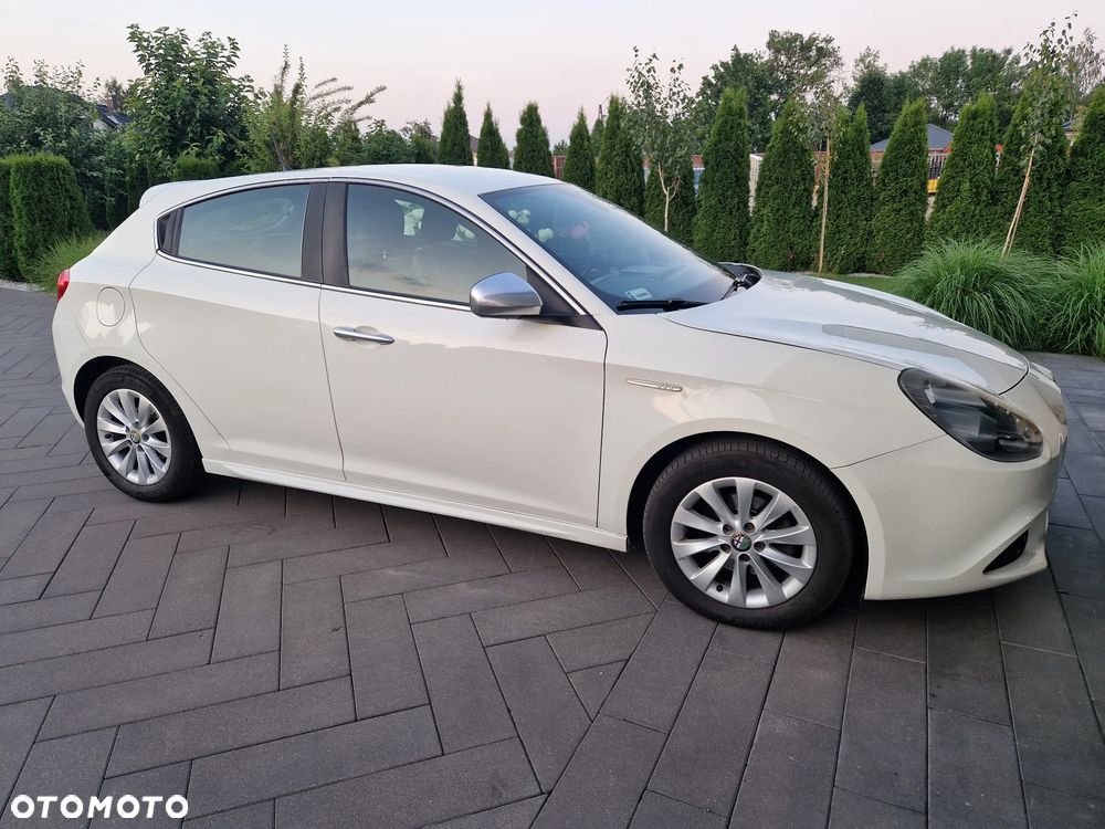 Alfa Romeo Giulietta 1.4 TB Distinctive - 3