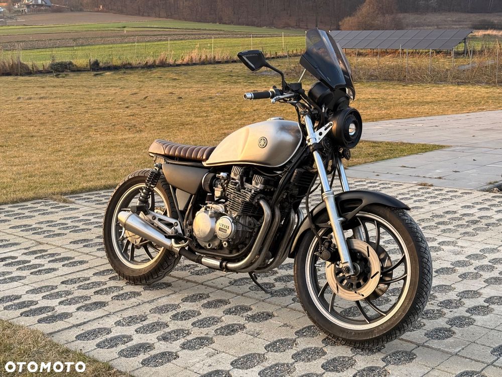Yamaha XJ - 1