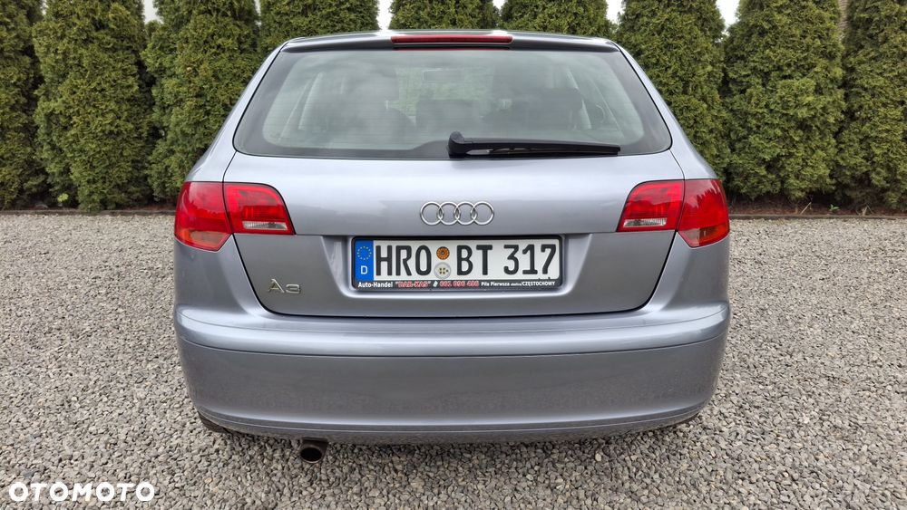 Audi A3 Sportback 1.6 FSI Ambition - 38