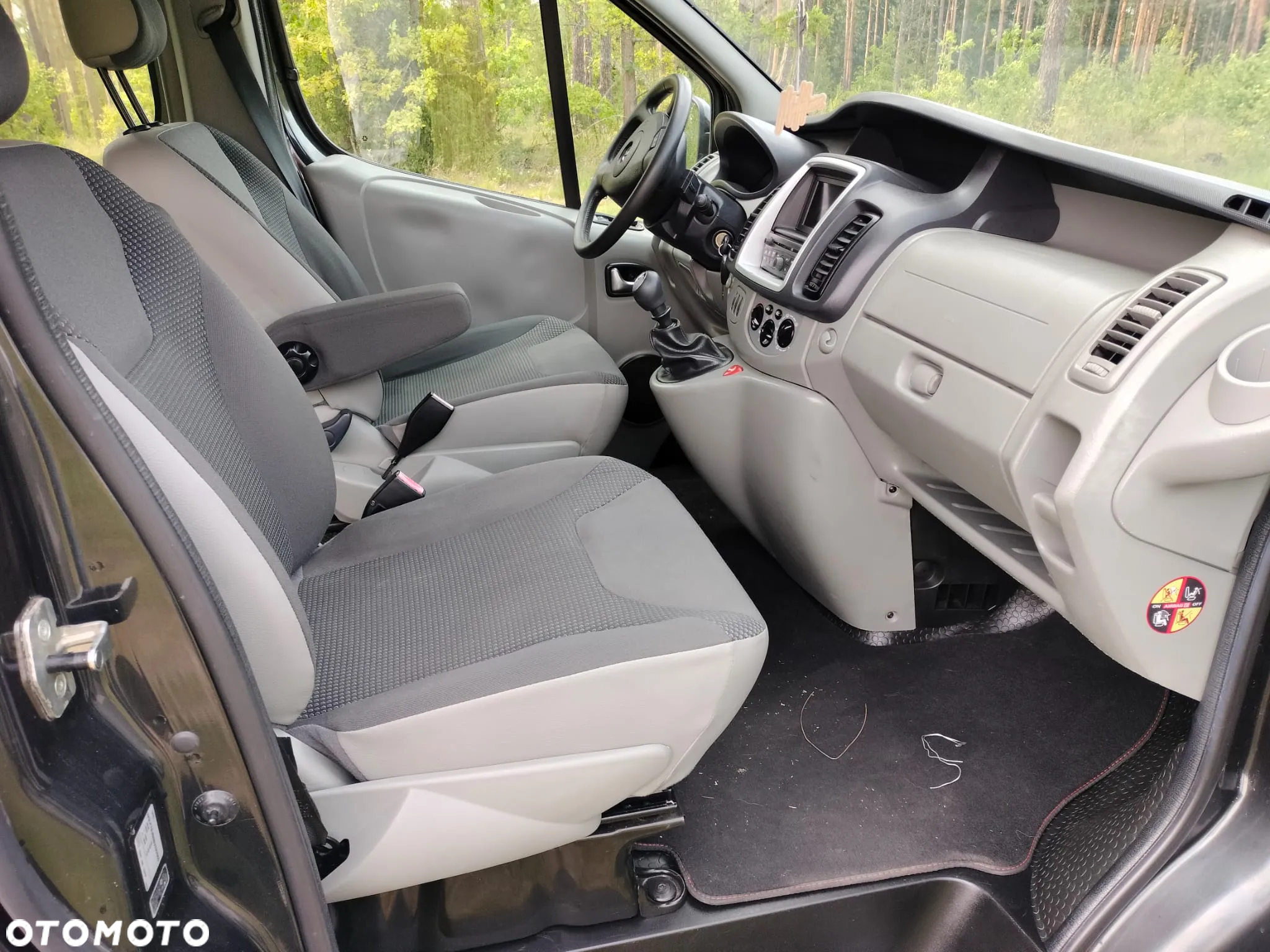 Opel vivaro - 12