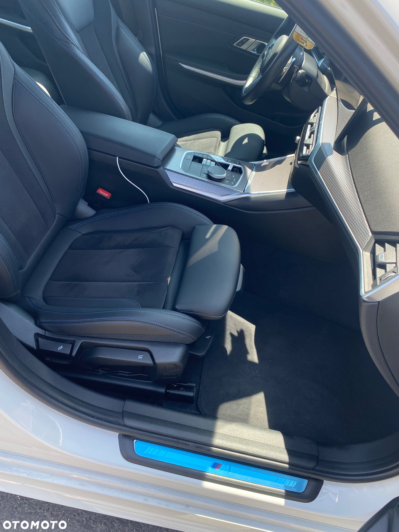 BMW Seria 3 318i M Sport - 23