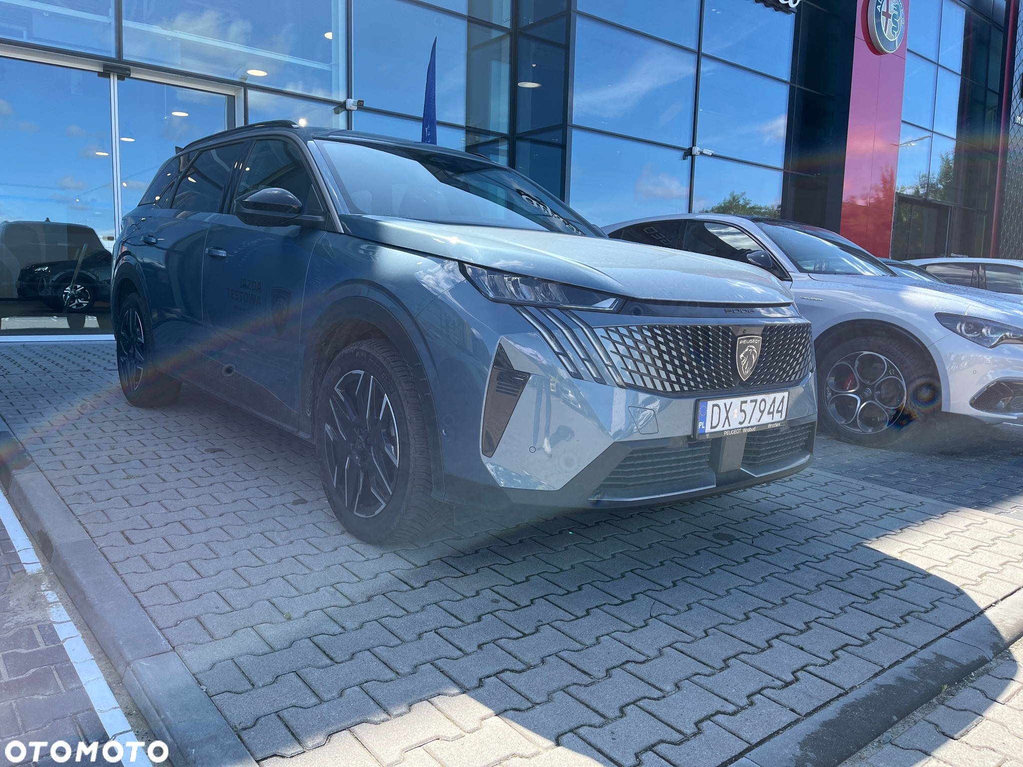 Peugeot 5008 1.2 PureTech mHEV Allure S&S e-DCS6 - 3