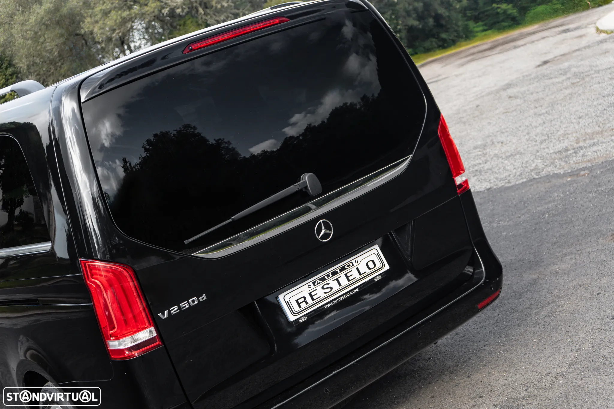 Mercedes-Benz V 250 BlueTEC Longo Avantgarde - 19