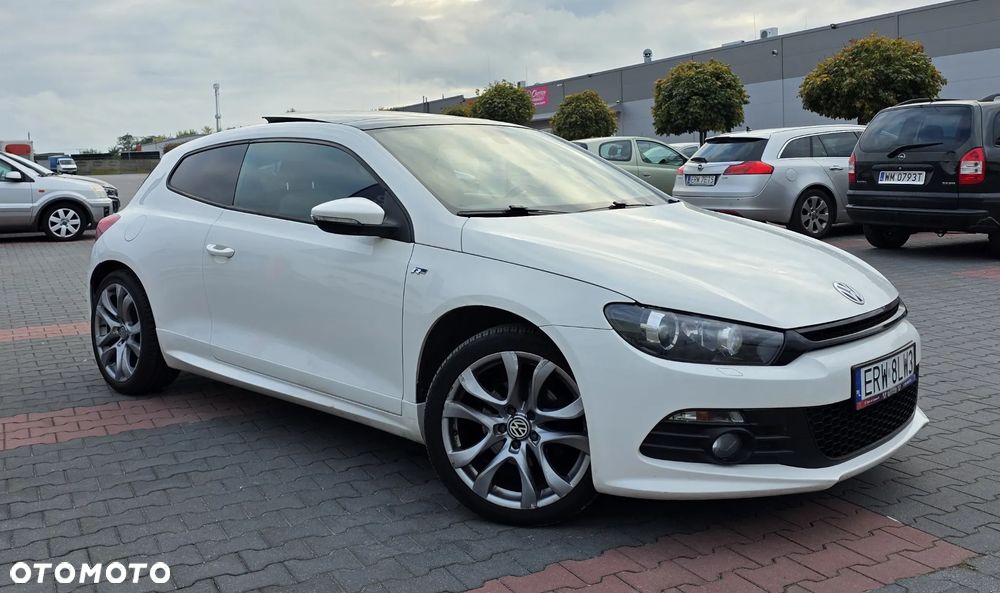 Volkswagen Scirocco 2.0 TDI Blue Motion Technologie Life - 2