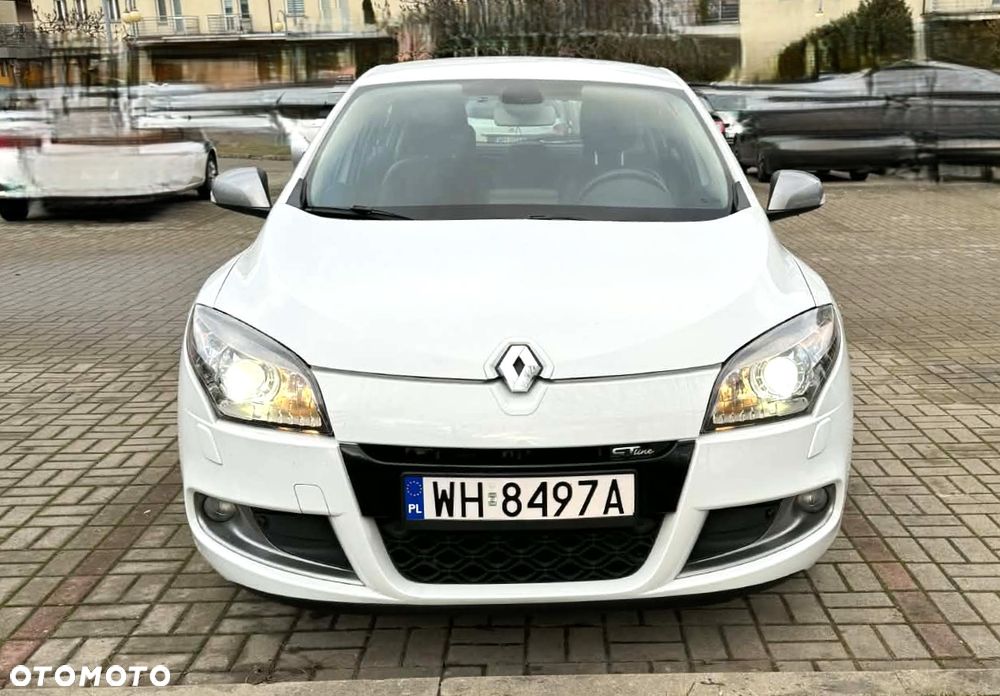 Renault Megane 2.0 140 CVT Bose Edition - 1