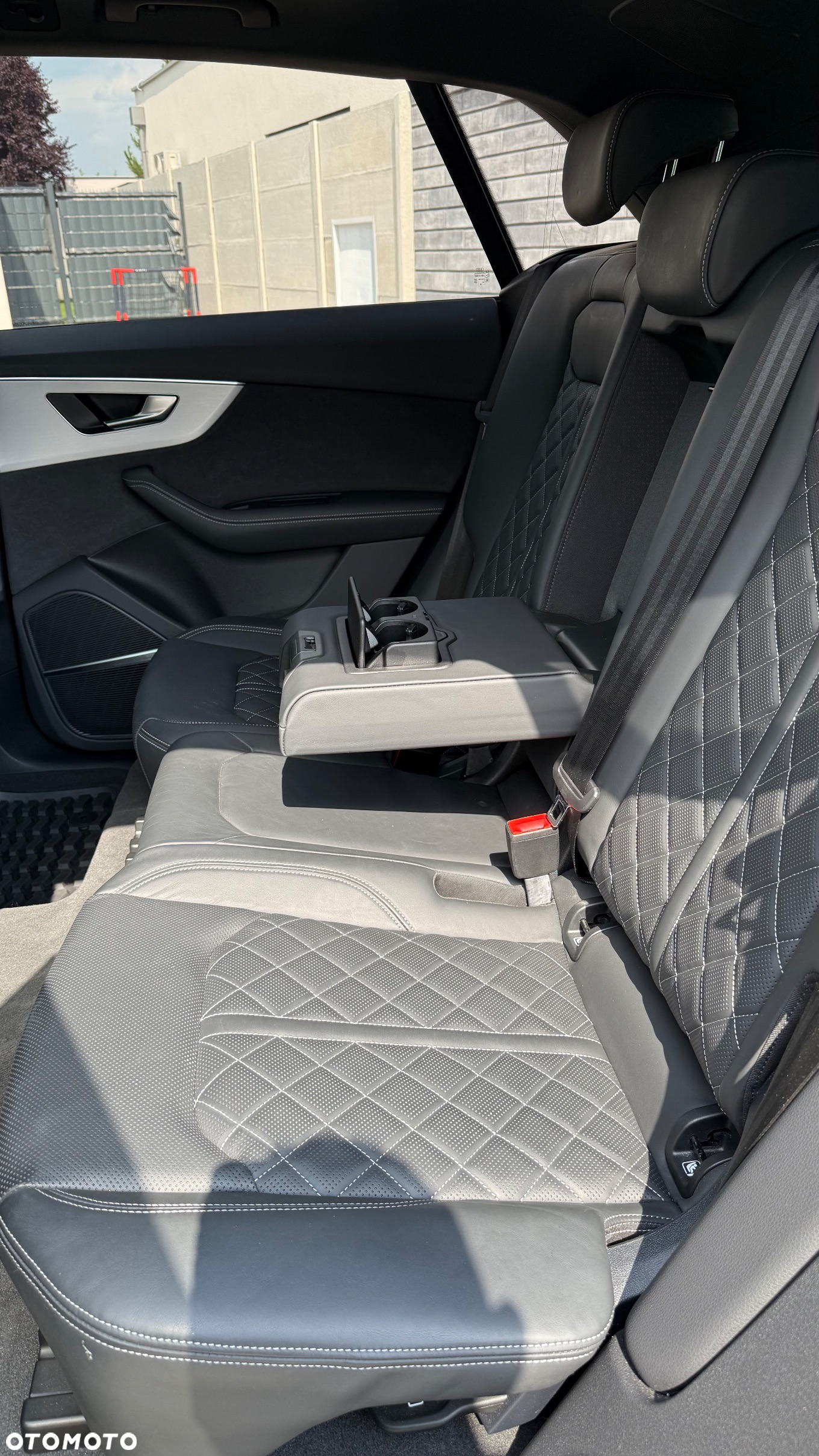 Audi Q8 - 8