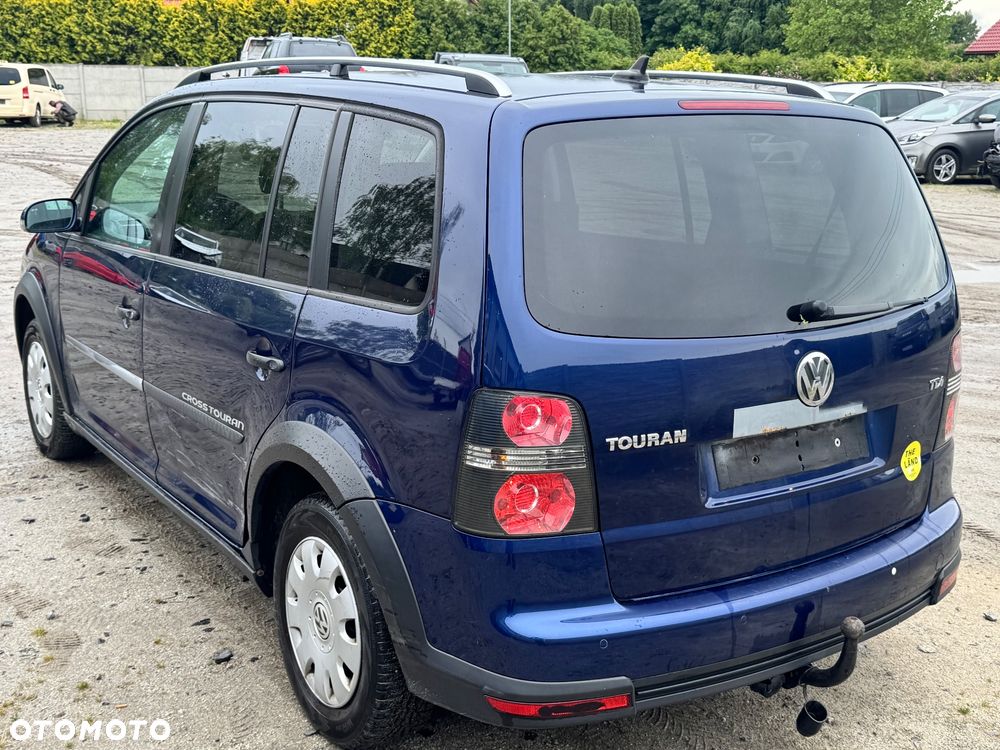 Volkswagen Touran 1.9 TDI DPF Cross - 8