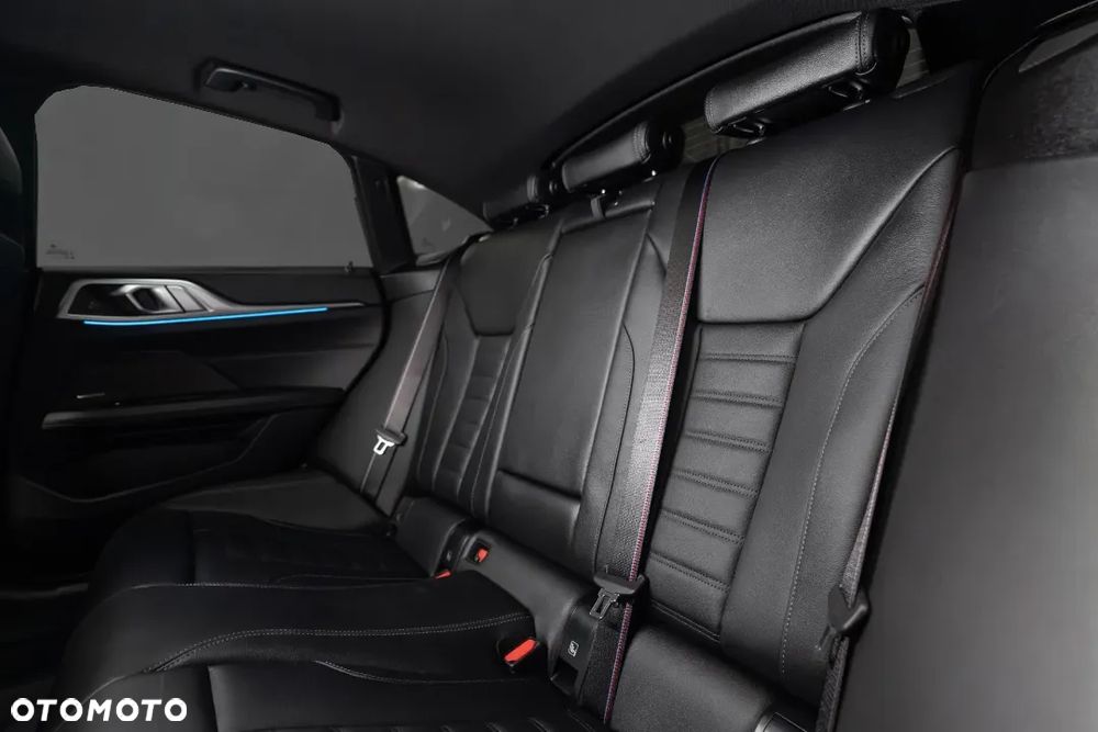 BMW Seria 4 420i - 22