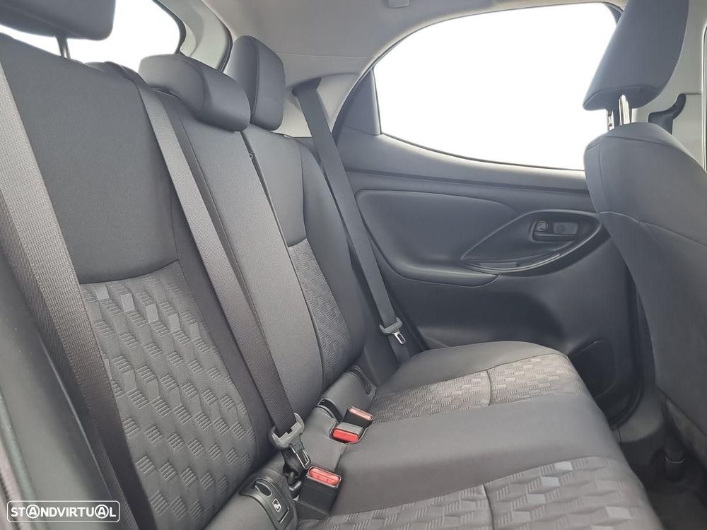 Toyota Yaris - 9