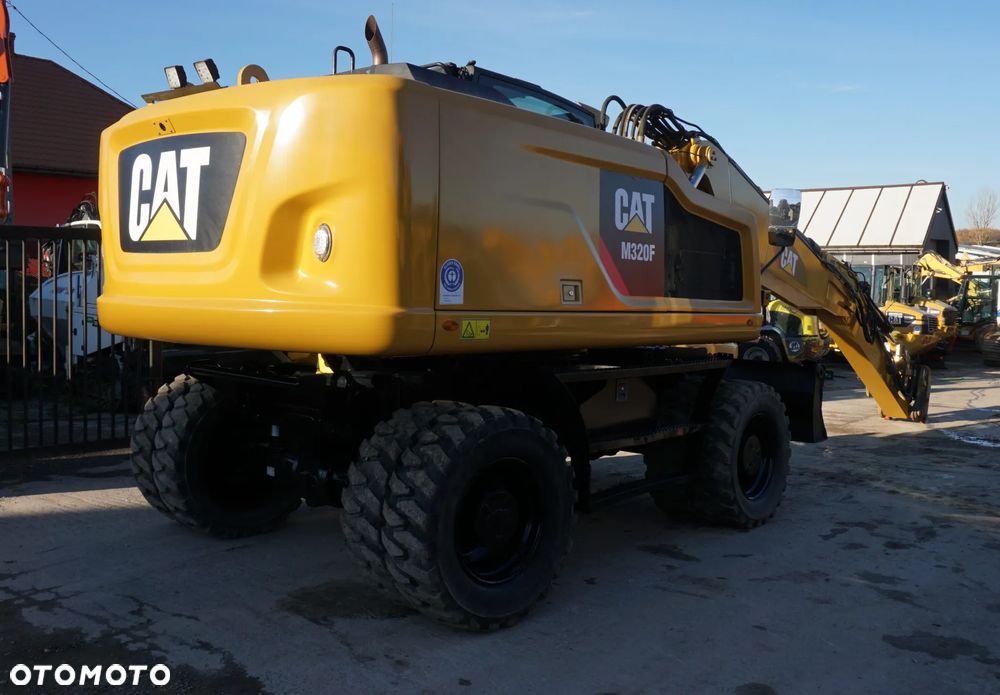 Caterpillar CAT M 320 F - 7