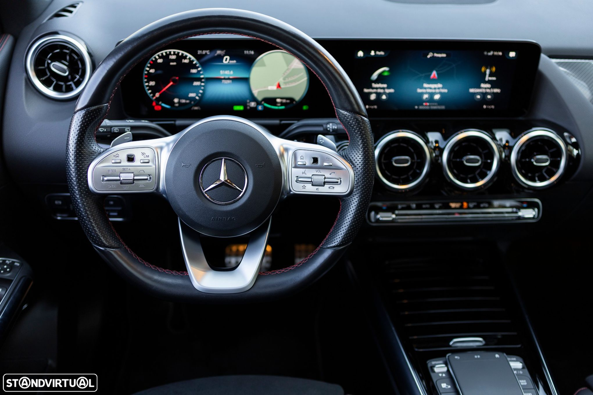 Mercedes-Benz GLA 250 e AMG Line - 15
