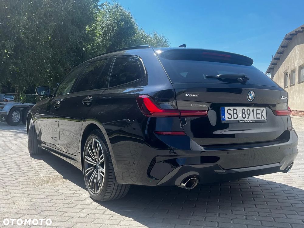 BMW Seria 3 330e M Sport sport - 8