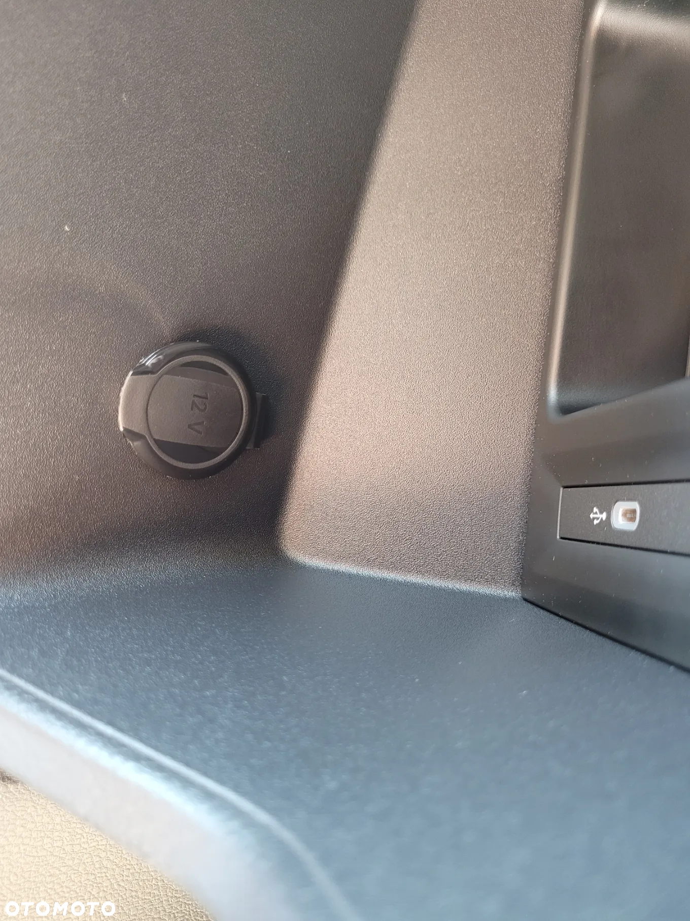 Ford Transit Connect - 21