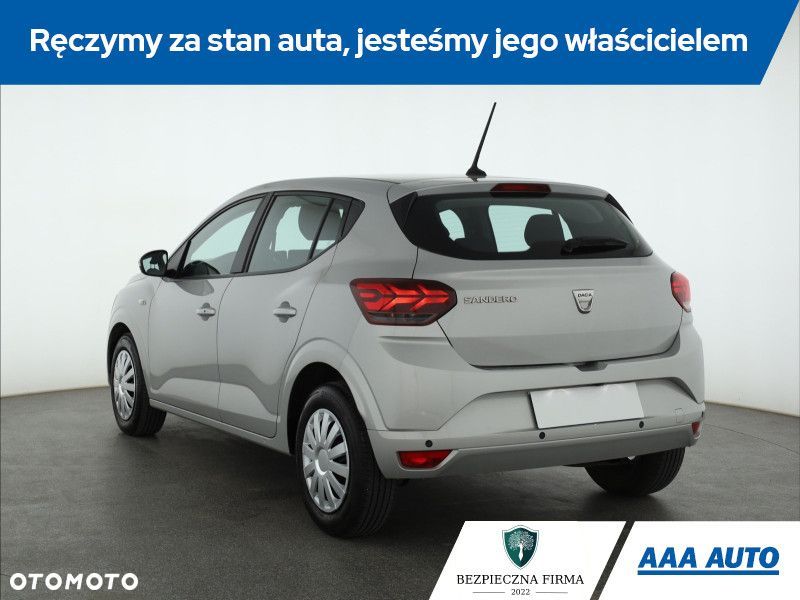 Dacia Sandero - 6