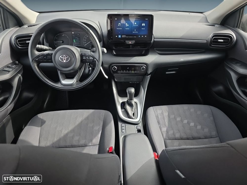 Toyota Yaris 1.5 HDF Comfort Plus - 17