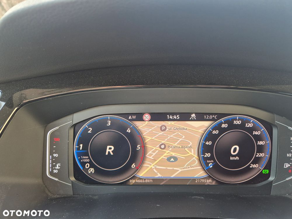 Volkswagen Touran 2.0 TDI SCR DSG ACTIVE - 6