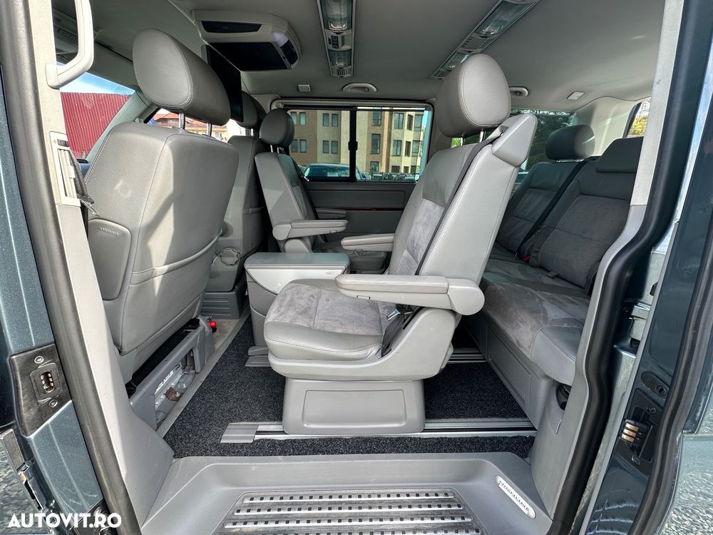 Volkswagen Multivan - 28