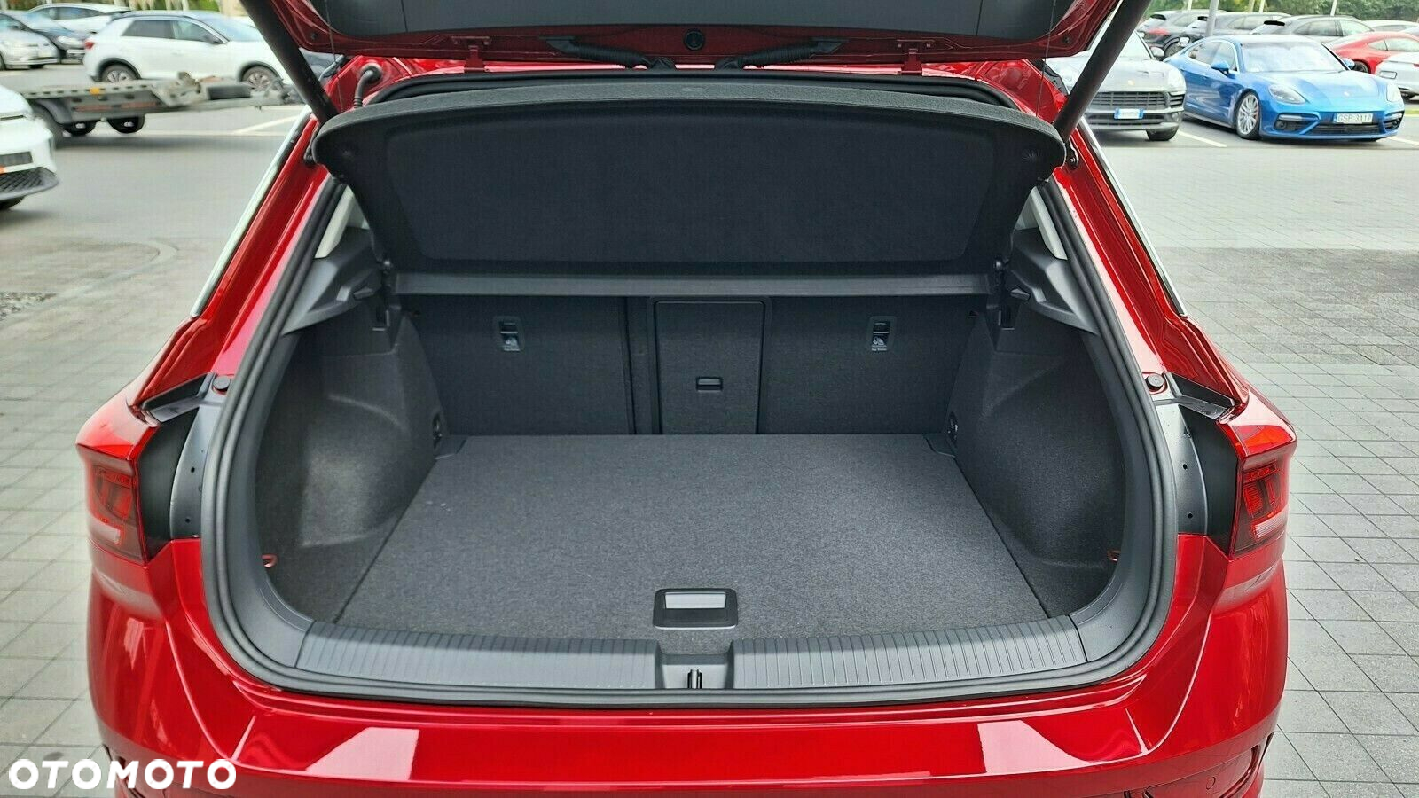 Volkswagen T-Roc - 28