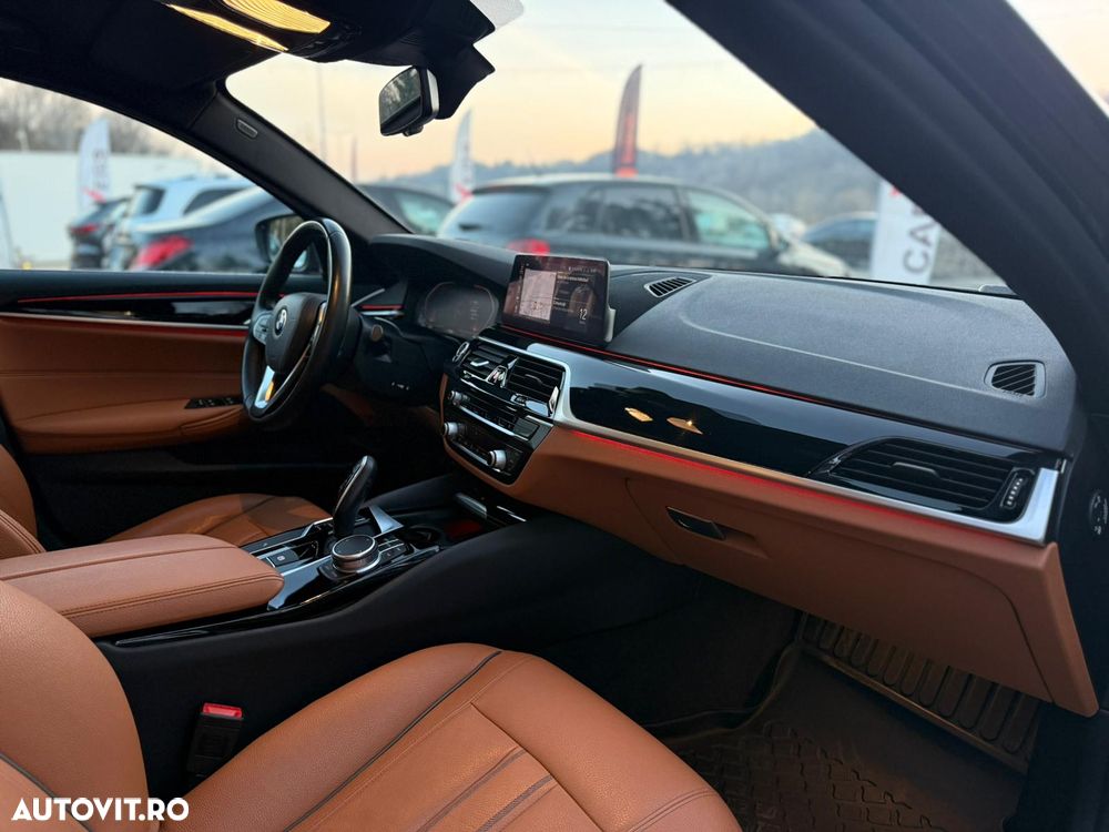 BMW Seria 5 518d AT MHEV - 2