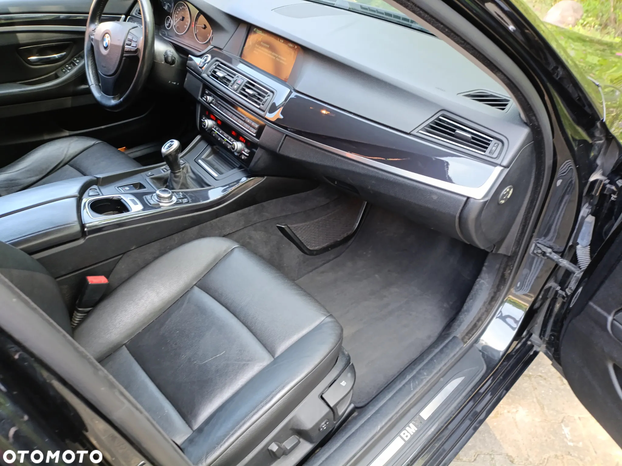 BMW Seria 5 530d - 31