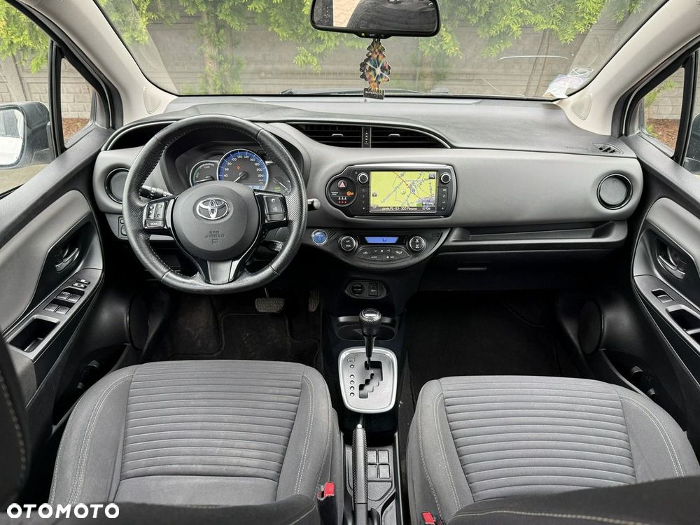 Toyota Yaris - 7