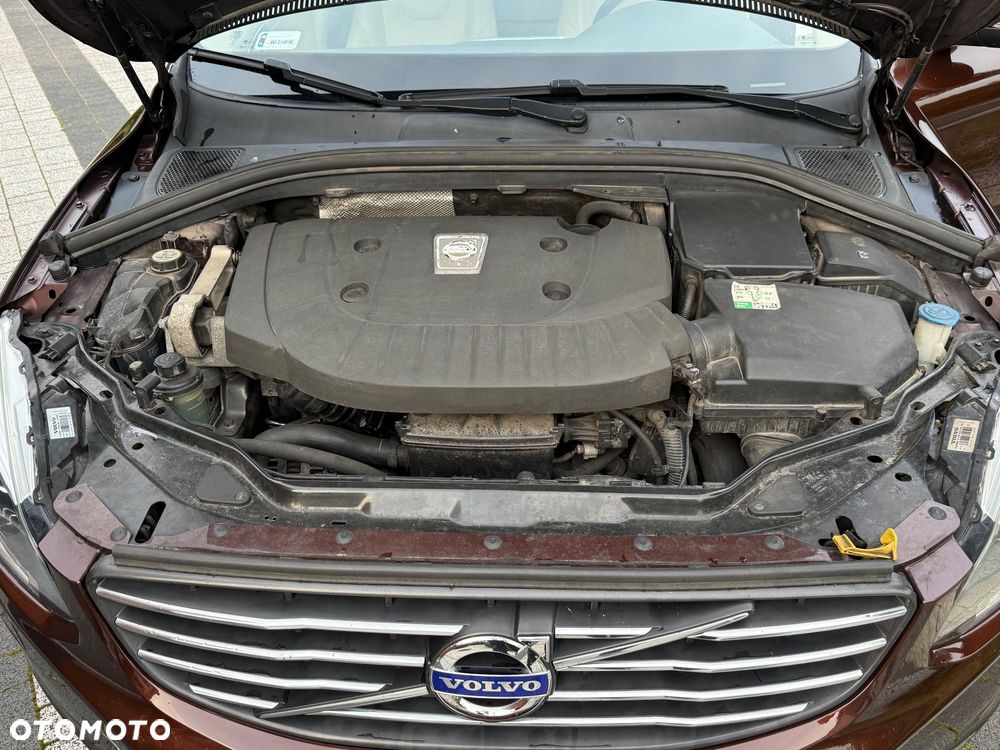 Volvo XC 60 D5 AWD Summum - 14