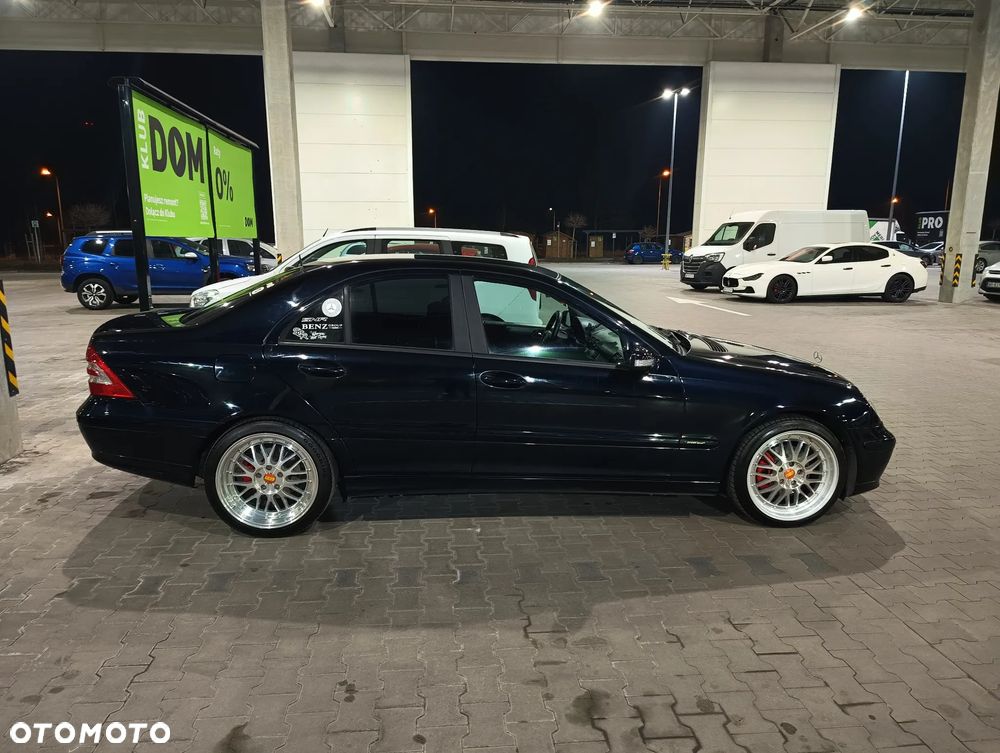 Mercedes-Benz Klasa C 180 Kompressor Classic Sport Edition - 4