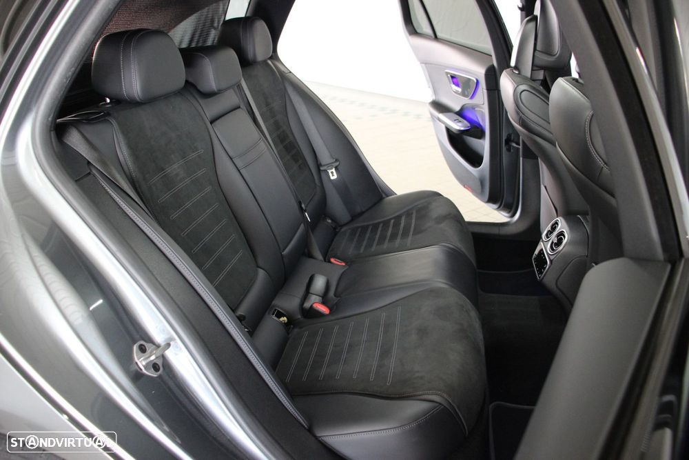 Mercedes-Benz C 300 d AMG Line - 21