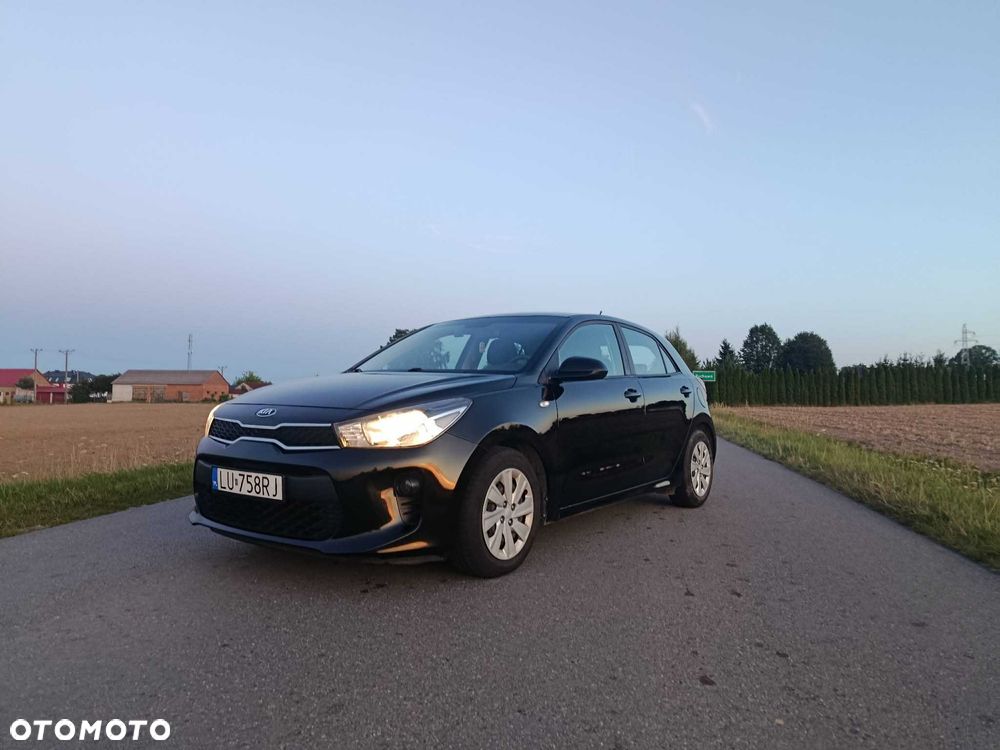 Kia Rio - 5