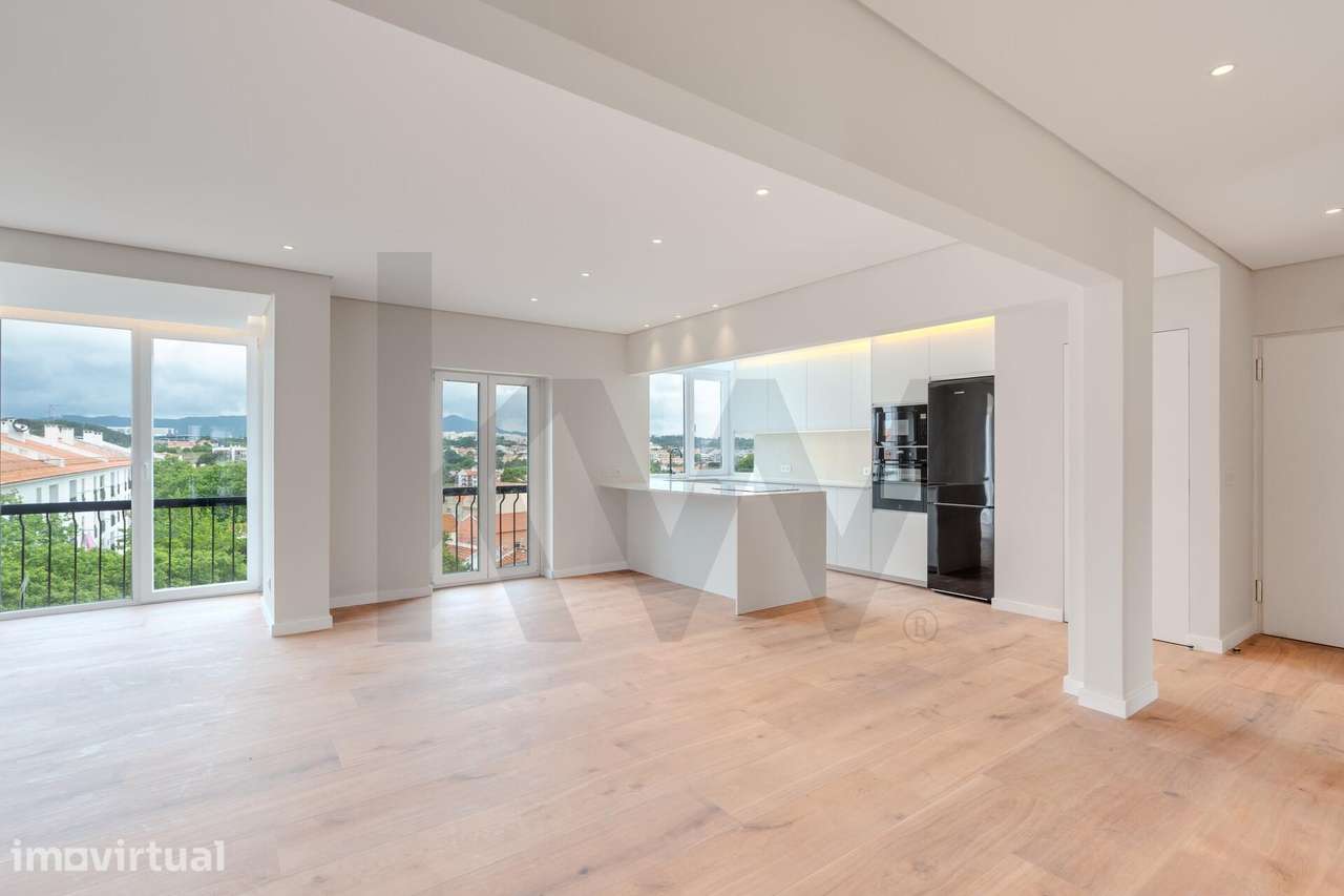 T3 Cascais totalmente remodelado, a estrear,  2 suites, cozinha equipa - Grande imagem: 3/34