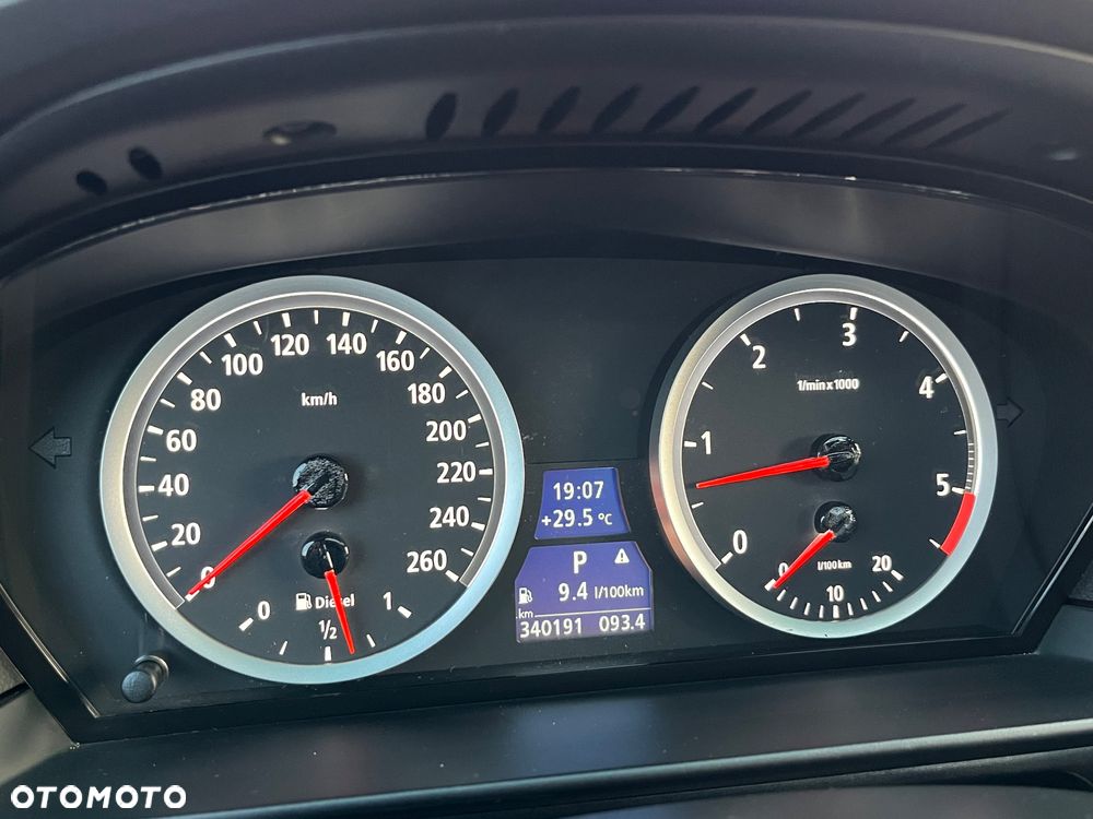BMW Seria 5 - 15
