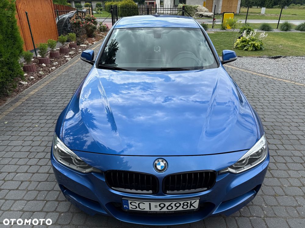 BMW Seria 3 320d xDrive M Sport - 9