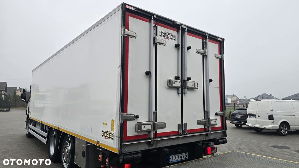 Scania P320 Euro 6 6x2 chłodnia izoterma kurierka 20 palet niski przebieg! super stan! rama do zabudowy laweta - 6