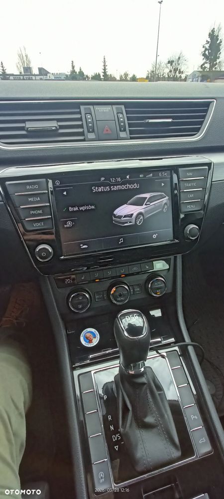 Skoda Superb 2.0 TDI Style DSG - 23