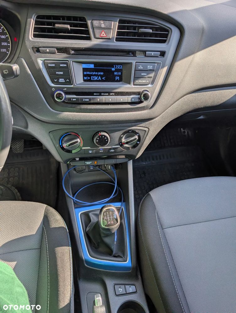 Hyundai i20 - 18