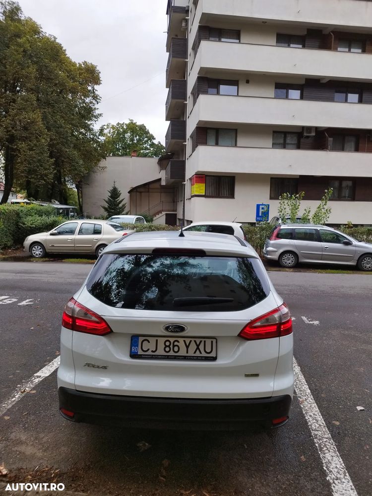 Ford Focus 1.6 TDCI DPF Titanium - 4