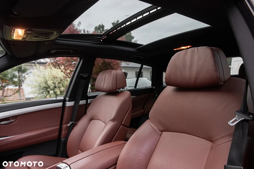 BMW 5GT 535i xDrive - 21