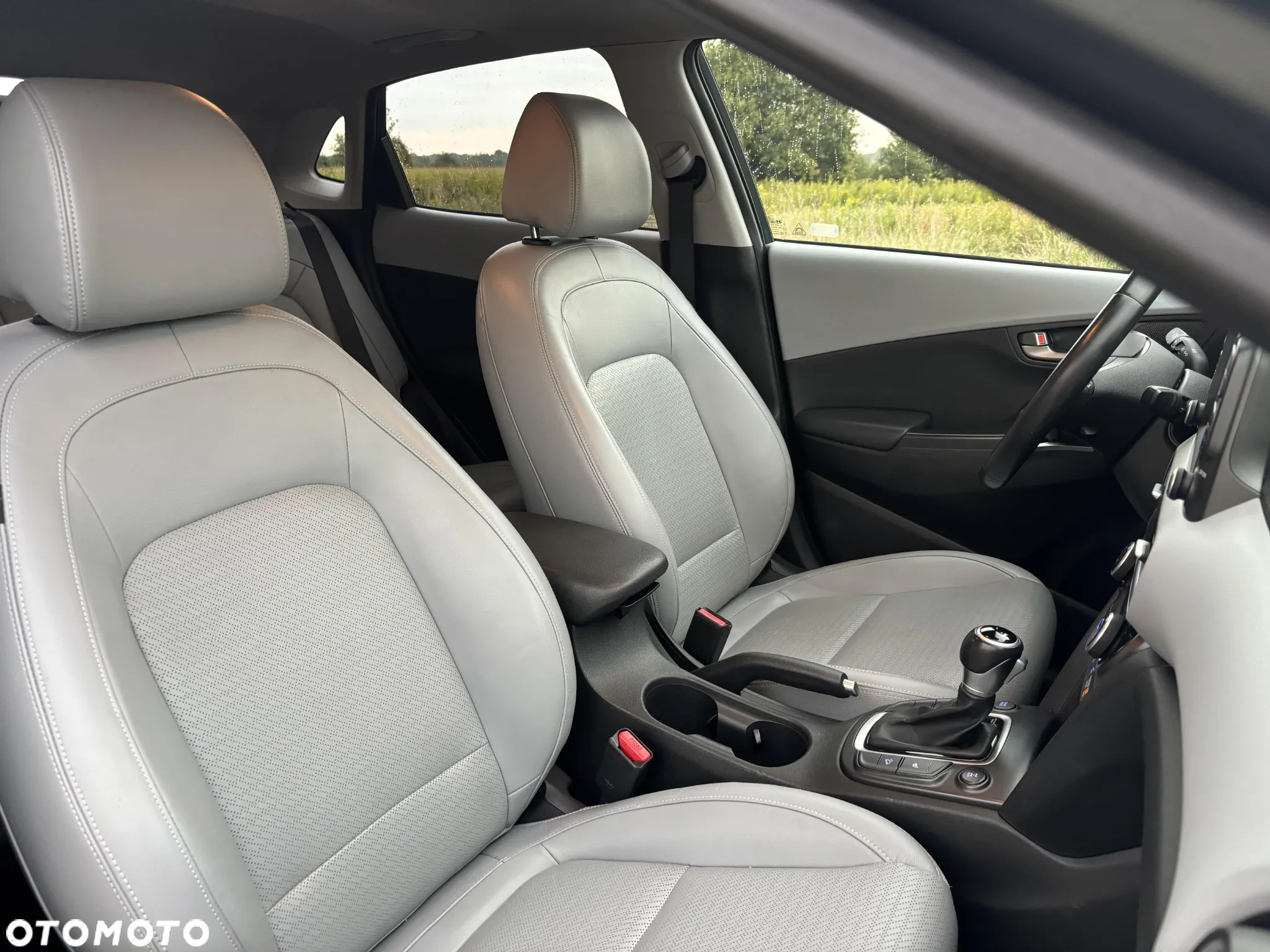 Hyundai Kona 1.6 T-GDI DCT 4WD Premium - 10