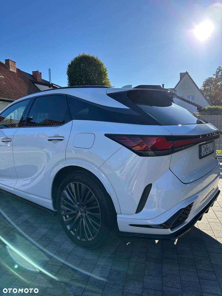 Lexus RX 500h F Sport Edition - 16