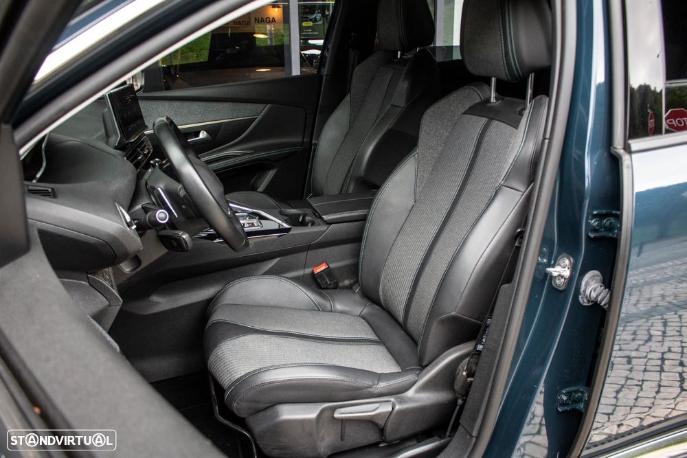 Peugeot 5008 PureTech 130 EAT8 Stop & Start Active Pack - 27