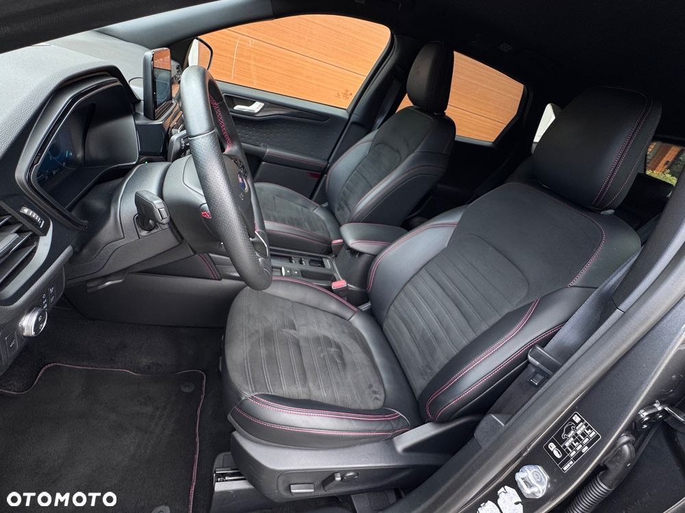 Ford Kuga 2.0 TDCi 4x4 ST-Line - 13